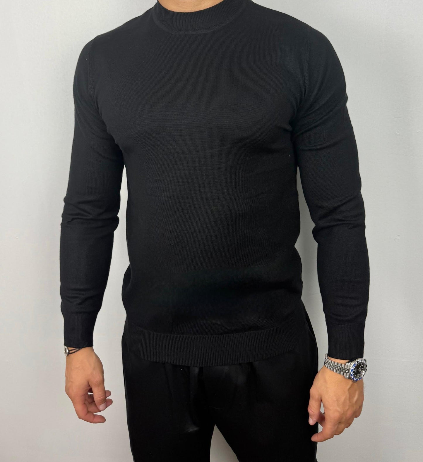 Pull Light Black